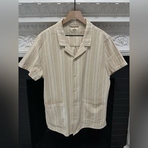 Marine Layer Men’s Short Sleeve Camp Shirt in Natural Vertical Stripe Cotton